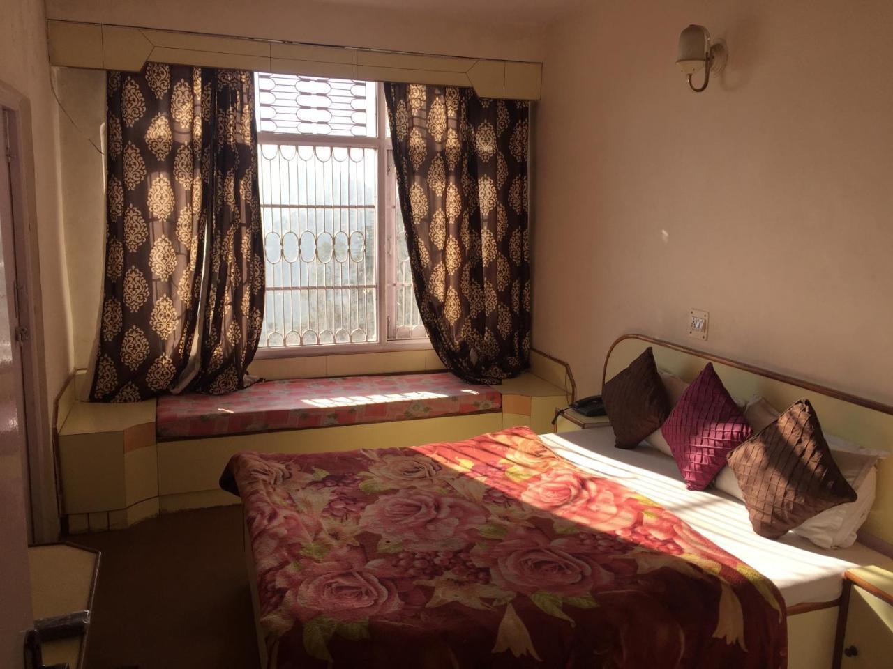 Hotel Lotus Shimla Exterior foto